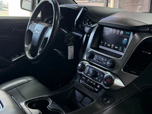 Used 2018 Chevrolet Tahoe LT RWD image 17