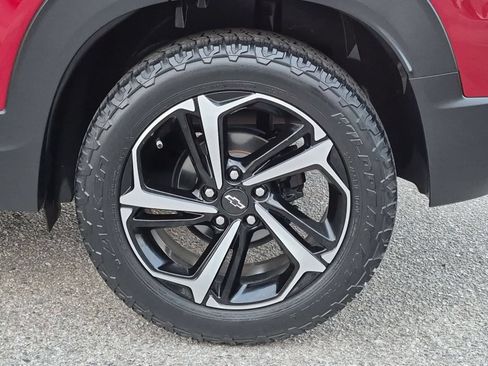Used 2021 Chevrolet TrailBlazer RS FWD image 9