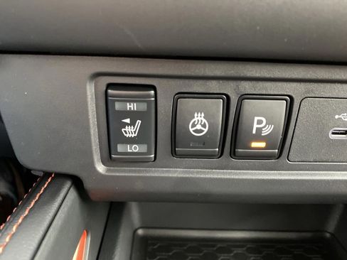 New 2026 Nissan Frontier PRO-4X w/ Pro-4x Convenience Package image 7