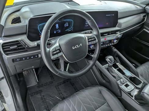 Used 2024 Kia Telluride EX X-Line AWD/4WD image 11