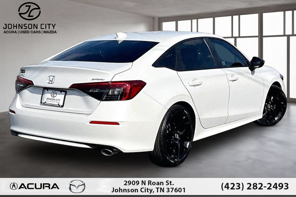 Used 2023 Honda Civic Sport image 2