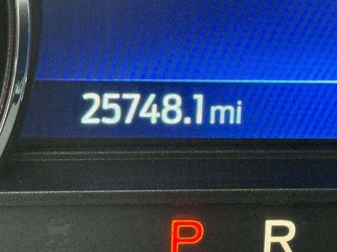 Used 2023 Ford Explorer XLT w/ Equipment Group 202A image 16