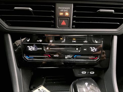 New 2026 Volkswagen Jetta SE image 20