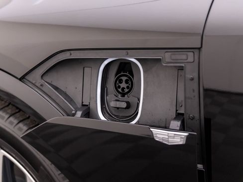 New 2026 Cadillac Lyriq Sport image 30