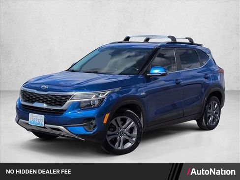 Used 2021 Kia Seltos S AWD/4WD image 1