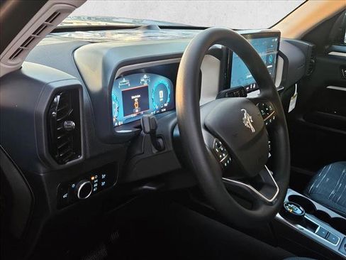 New 2025 Ford Bronco Sport Heritage image 3