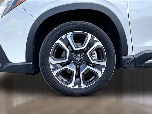 Used 2023 Subaru Ascent Limited AWD/4WD image 29