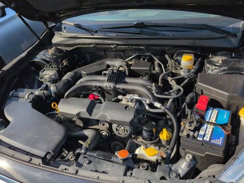 Used 2016 Subaru Legacy 2.5i Limited w/ Popular Package #4 image 15