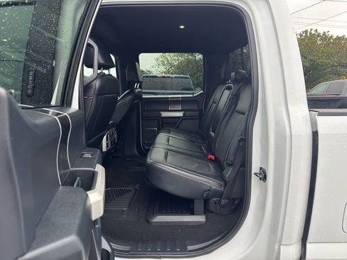 Used 2022 Ford F250 Lariat image 15