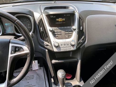 Used 2017 Chevrolet Equinox Premier w/ Enhanced Convenience Package AWD/4WD image 6