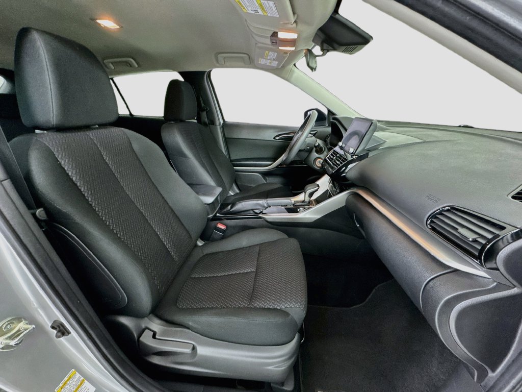 Used 2023 Mitsubishi Eclipse Cross LE AWD/4WD image 28