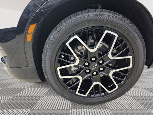 Used 2024 Chevrolet Blazer RS w/ Driver Confidence II Package image 25