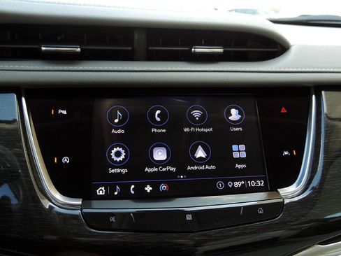 Used 2020 Cadillac XT6 Premium Luxury FWD image 21