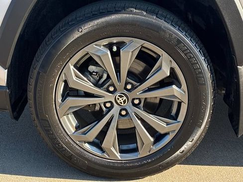 Certified 2023 Toyota RAV4 XLE Premium AWD/4WD image 29