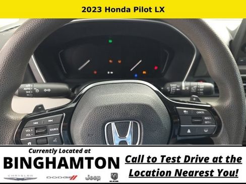 Used 2023 Honda Pilot LX image 13