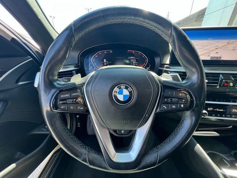 Used 2021 BMW 530i w/ Convenience Package image 42