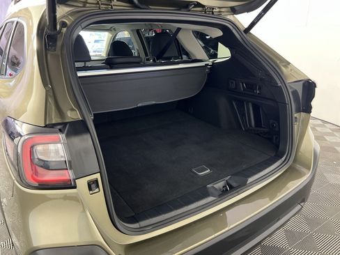 Used 2025 Subaru Outback Onyx Edition AWD/4WD image 27