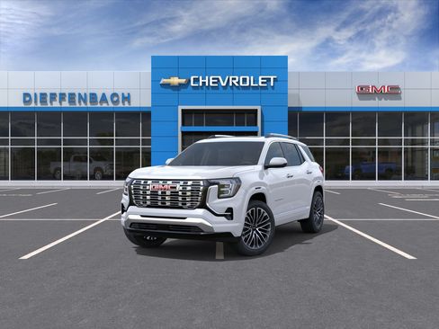 New 2026 GMC Terrain Denali w/ LPO, Floor Liner Package AWD/4WD image 8