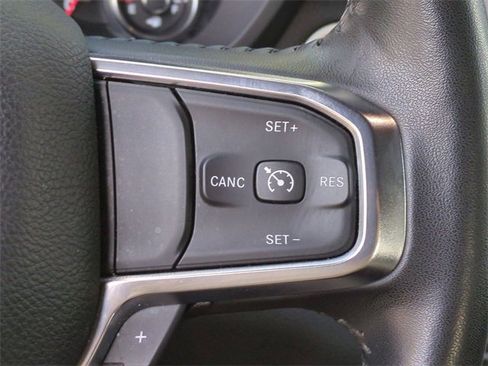 Used 2024 RAM 1500 Laramie image 14