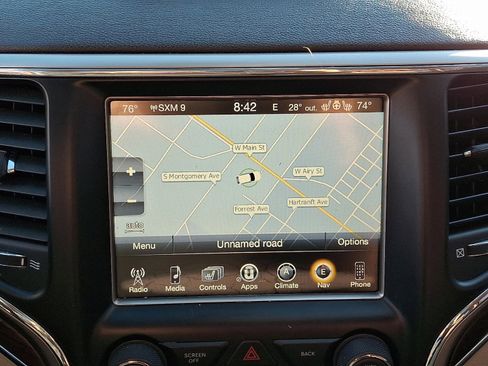 Certified 2015 Jeep Grand Cherokee Overland image 17