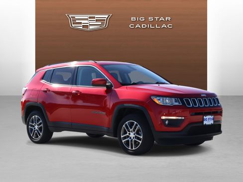 Used 2017 Jeep Compass Latitude w/ Popular Equipment Group image 7