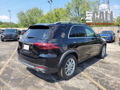 Used 2024 Mercedes-Benz GLE 350 4MATIC w/ 3rd Row Seat Package image 3