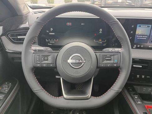 New 2026 Nissan Kicks SR FWD image 10
