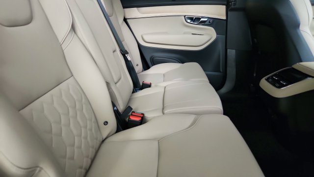 Used 2027 Volvo XC90 B6 Plus AWD/4WD image 36