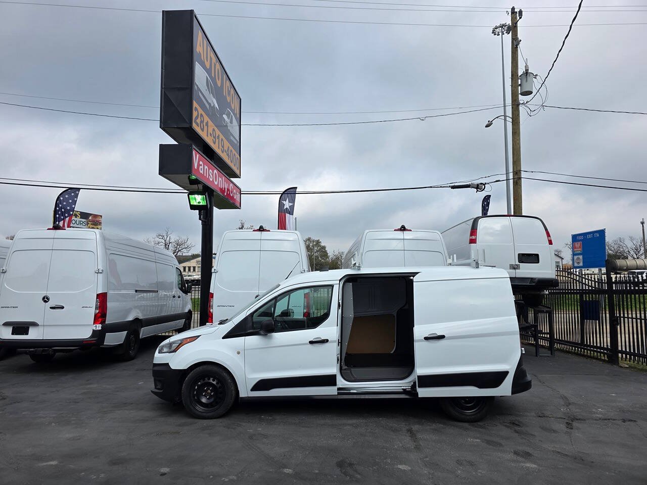 Used 2022 Ford Transit Connect XL FWD image 6