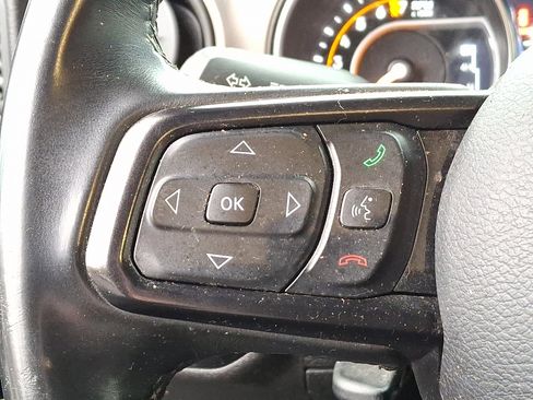 Used 2019 Jeep Wrangler Sport S image 21