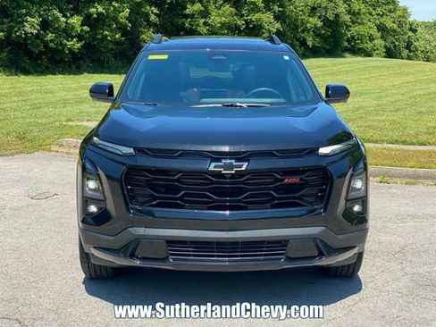 Used 2025 Chevrolet Equinox RS w/ Safety and Technology Package AWD/4WD image 2