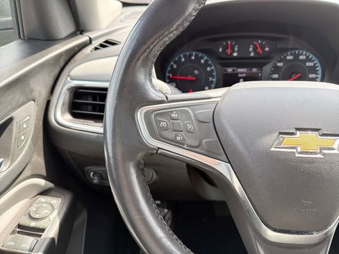 Used 2018 Chevrolet Equinox LT image 29
