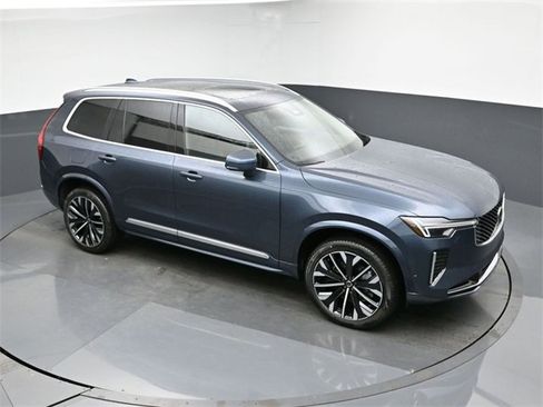 New 2026 Volvo XC90 B6 Plus w/ Protection Package Premier image 47