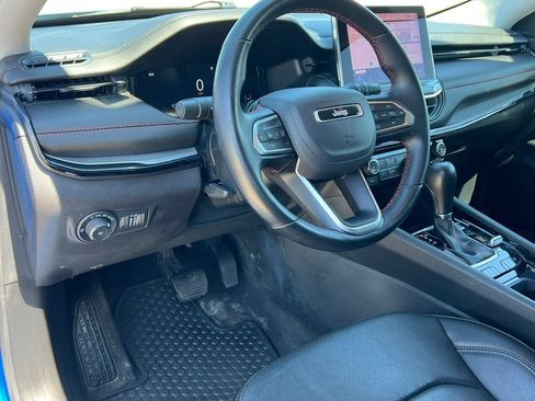 Used 2022 Jeep Compass Trailhawk w/ Trailhawk Elite Group AWD/4WD image 19