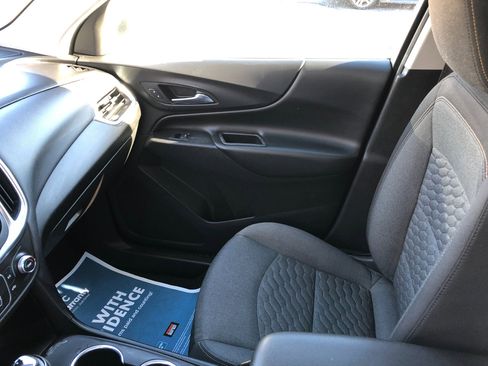 Used 2020 Chevrolet Equinox LT image 20
