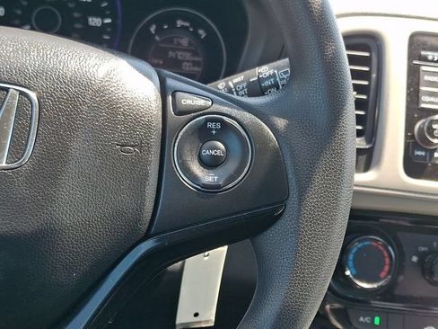 Used 2016 Honda HR-V LX image 20