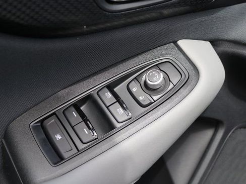 Used 2025 Subaru Outback Premium AWD/4WD image 19