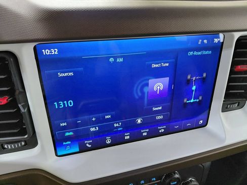 Certified 2023 Ford Bronco Heritage Edition AWD/4WD image 34