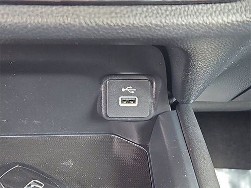 Certified 2023 Honda HR-V LX image 16