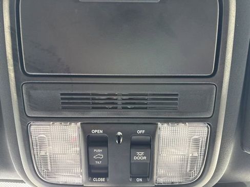 Used 2023 Honda Passport EX-L image 18