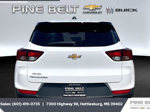 New 2026 Chevrolet TrailBlazer LS w/ LS Convenience Package FWD image 4