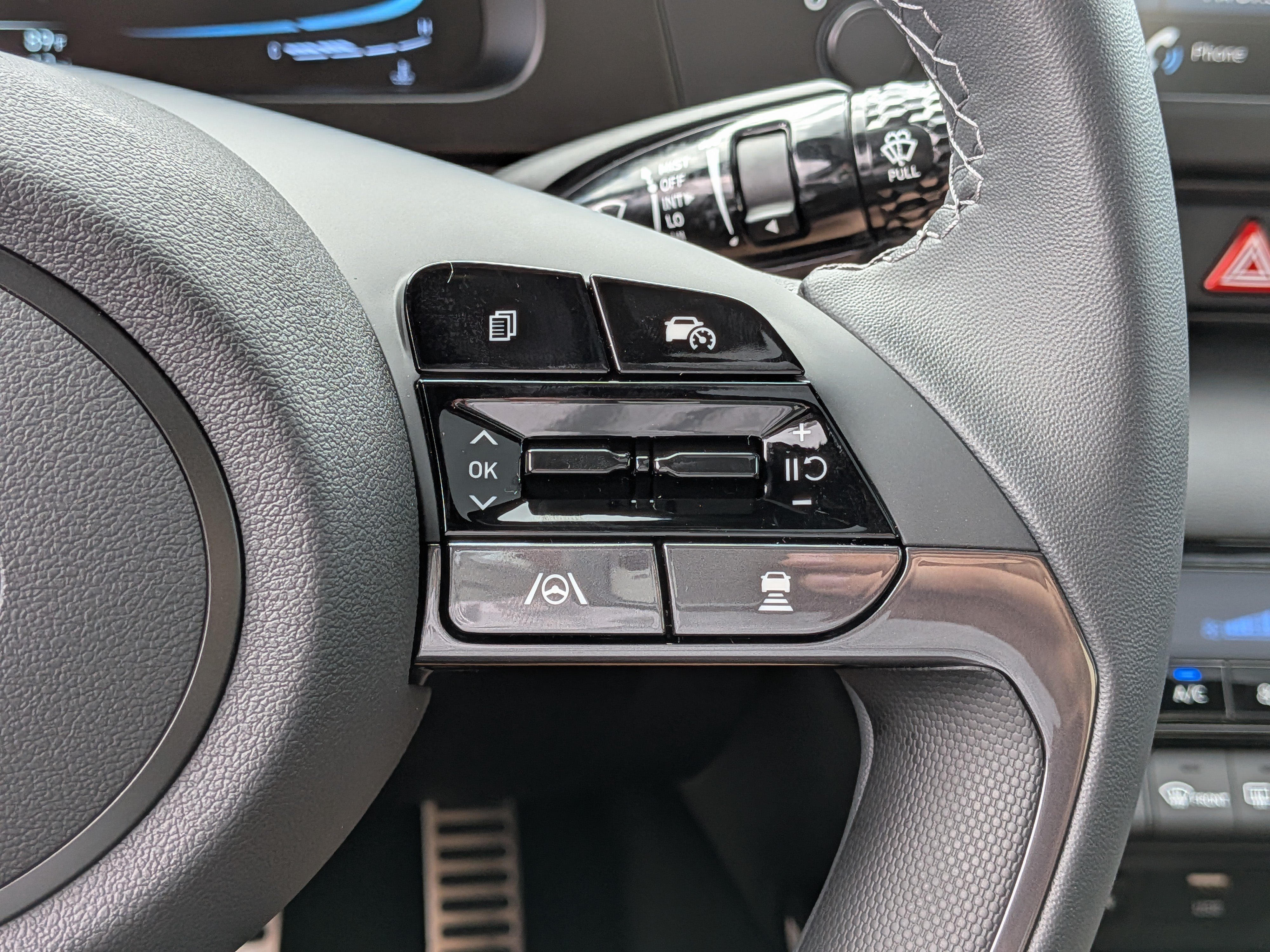 New 2026 Hyundai Elantra SEL Sport Premium FWD image 26