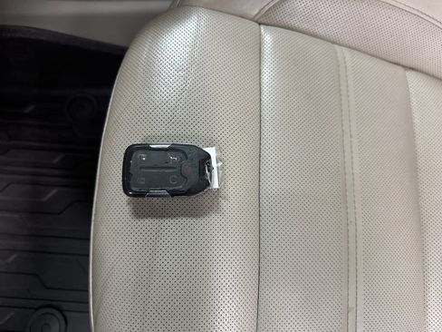 Used 2019 GMC Acadia Denali w/ Technology Package image 40