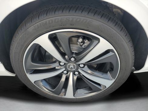 Used 2025 Acura TLX w/ Technology Package FWD image 11