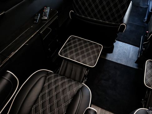 Used 2024 Mercedes-Benz Sprinter 3500 image 84