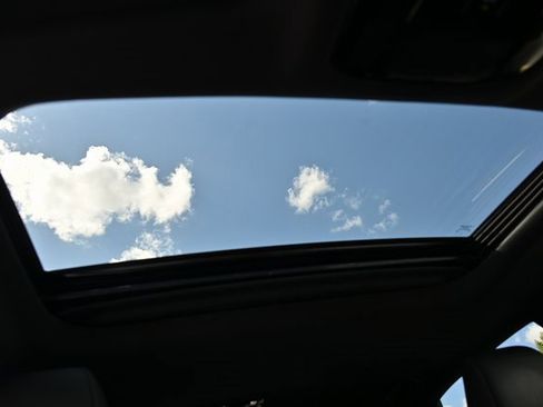 Used 2025 Lexus RX 350h image 7