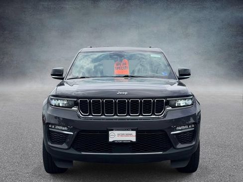Used 2024 Jeep Grand Cherokee Limited 4xe AWD/4WD image 6