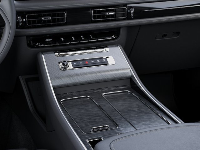 New 2027 Lincoln Aviator AWD image 16