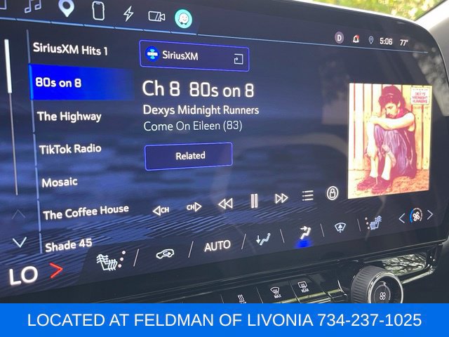 Used 2024 Chevrolet Blazer EV LT AWD/4WD image 13