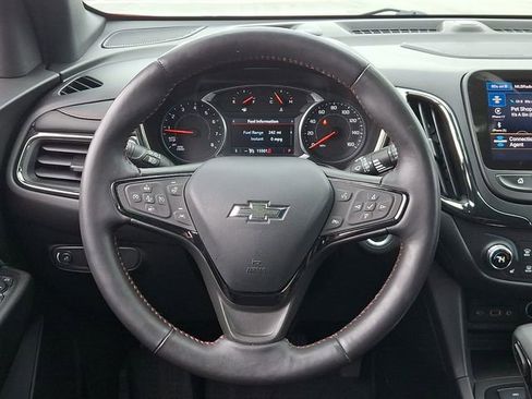 Used 2022 Chevrolet Equinox RS w/ RS Leather Package image 19
